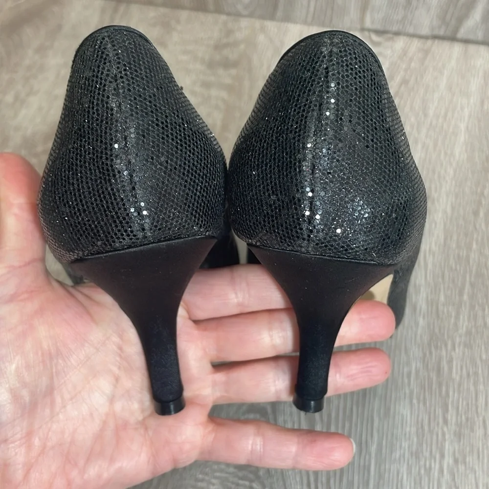 Caparros Black Sparkle Peep Toe Open Toe Pump Heels 8B